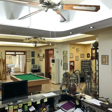 Pensión Trident Costinesti