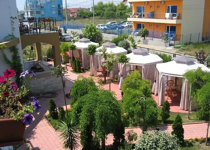 Guest house Trident 4*